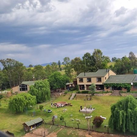 The Fat Mulberry Guest Farm Otel Fouriesburg Dış mekan fotoğraf