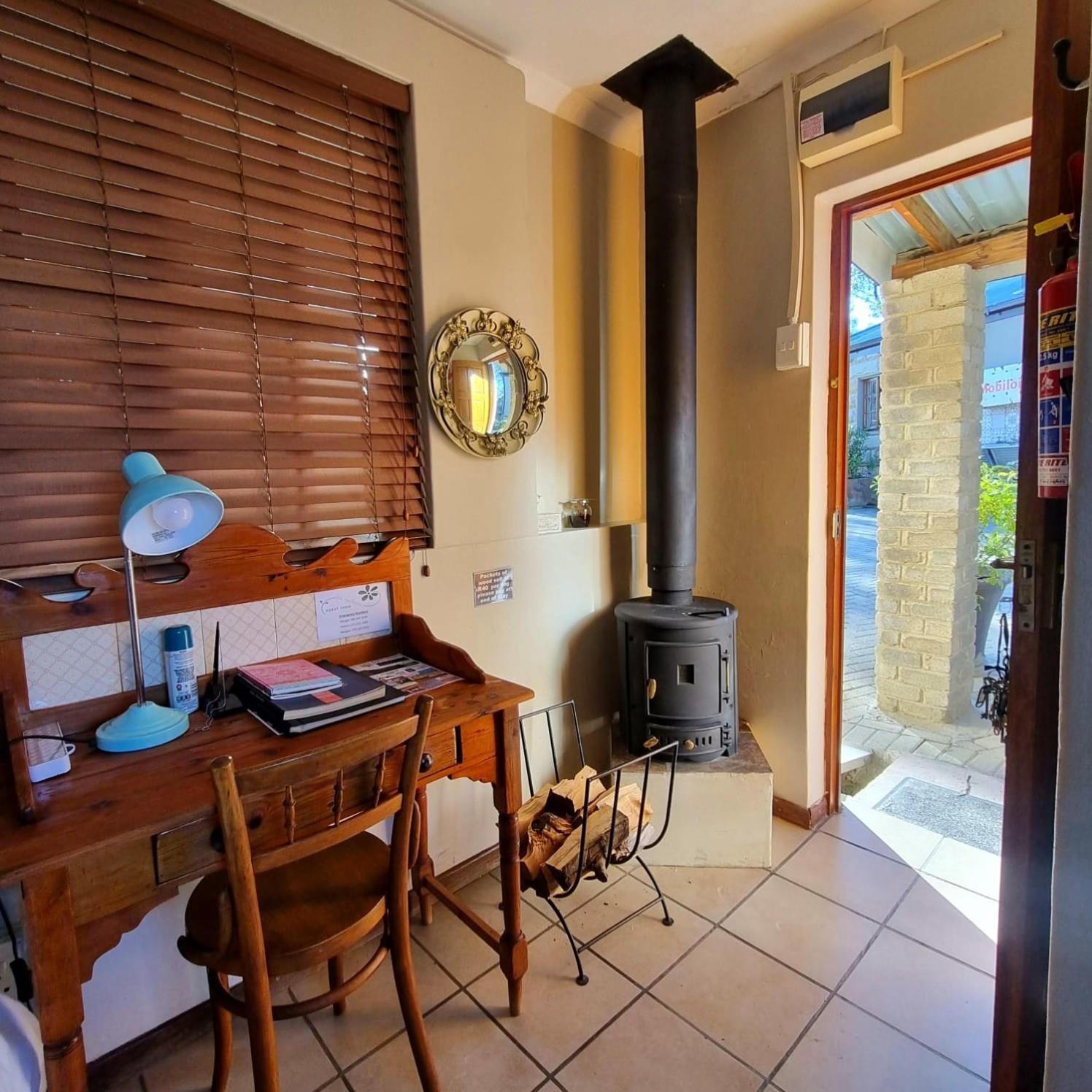 The Fat Mulberry Guest Farm Otel Fouriesburg Dış mekan fotoğraf